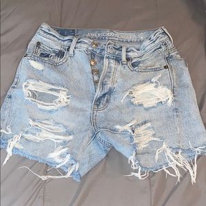 american eagle mom short